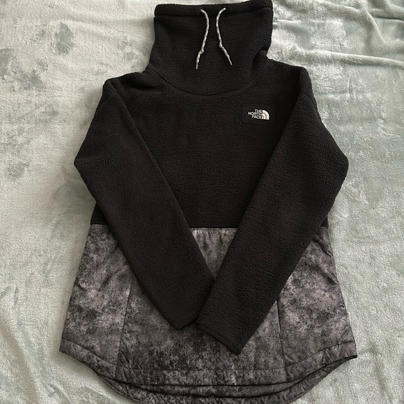 The North Face Tops - The North Face women’s fleece cowl neck pullover with front pocket